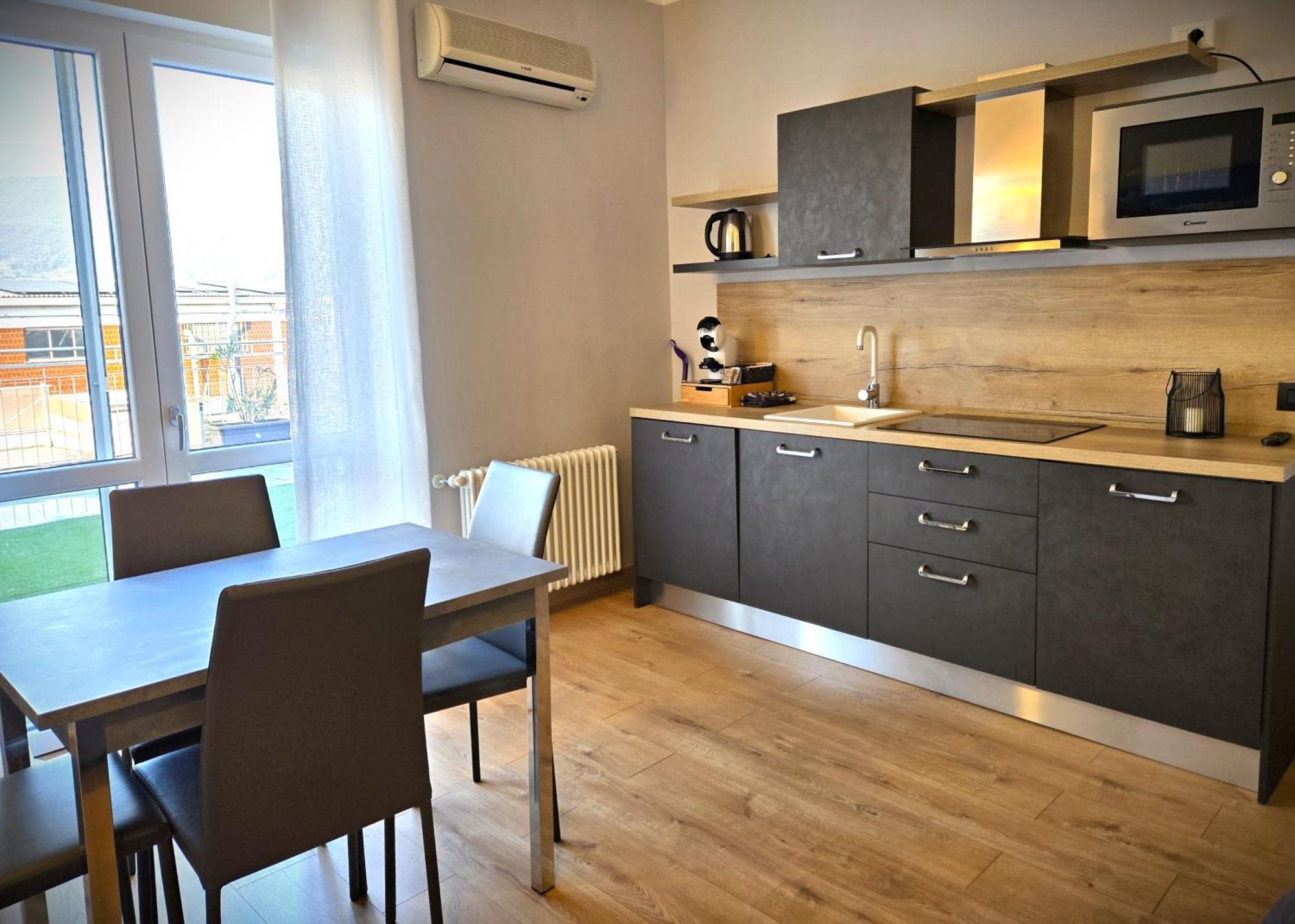 7 Lakes Aparthotel Burolo Eksteriør bilde