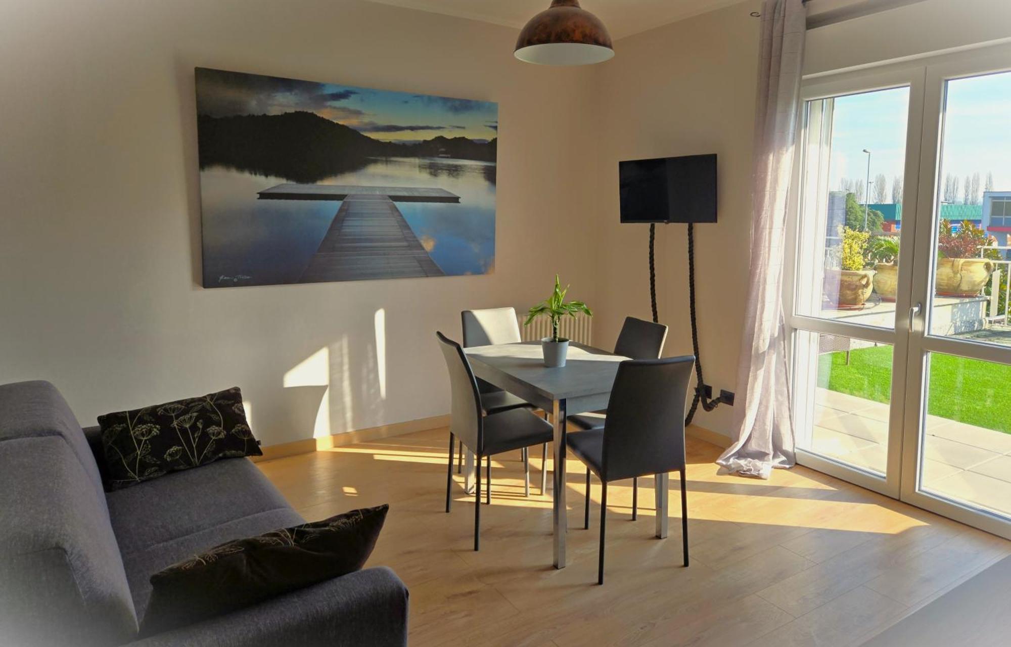 7 Lakes Aparthotel Burolo Eksteriør bilde