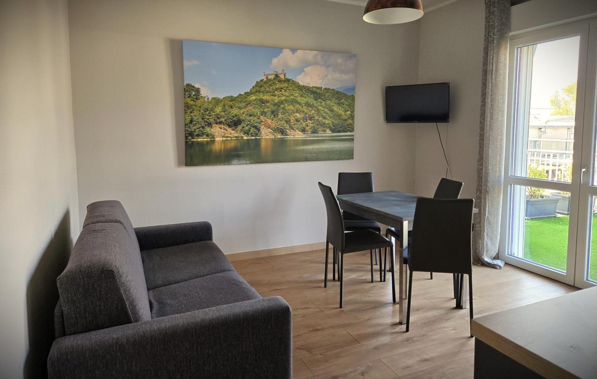 7 Lakes Aparthotel Burolo Eksteriør bilde